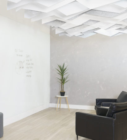 Crete acoustic ceiling baffles in a huddle space